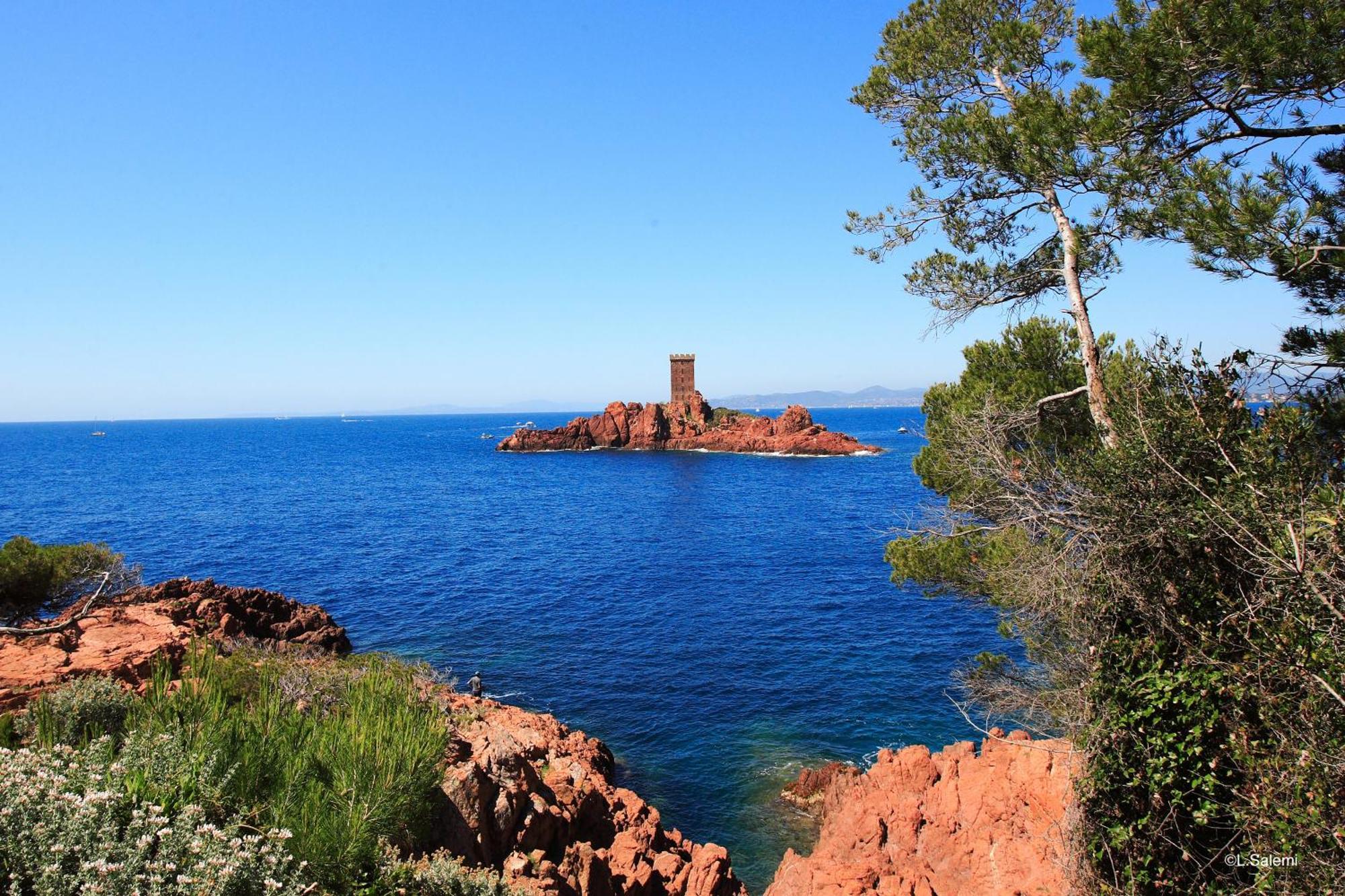 La Farigoule Villa Saint-Raphaël Екстериор снимка